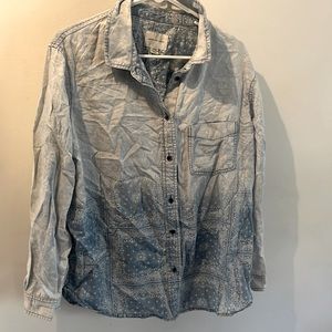 American Eagle Paisley Shirt